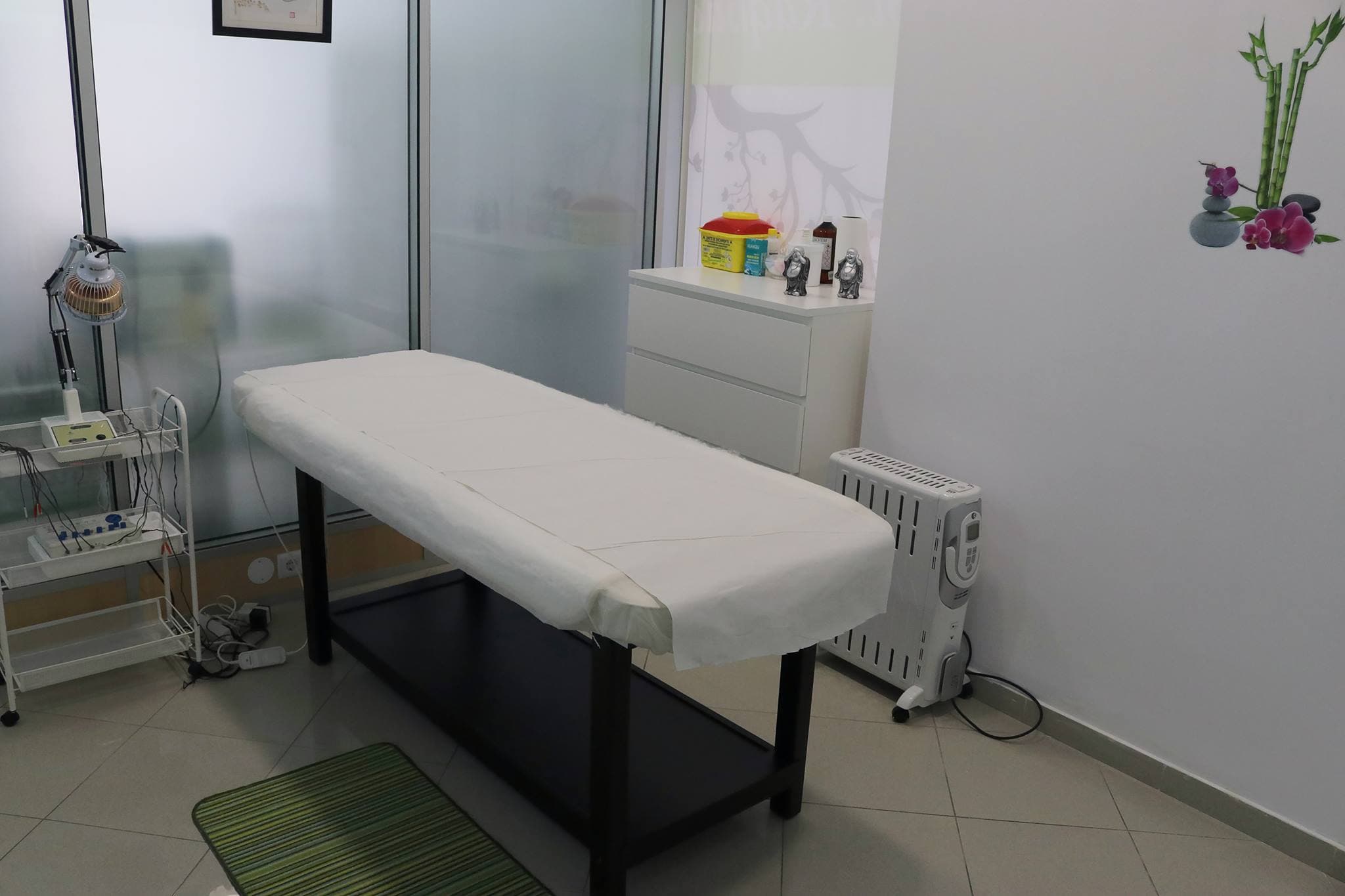 Uma pessoa com dores nas costas